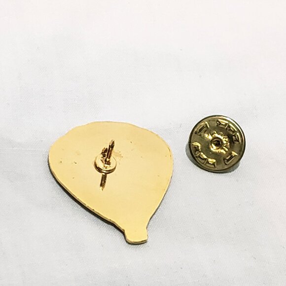 Pacific Bell Advertising Don't Drift Away Hot Air Balloon Lapel Pin 1" Vintage - Picture 4 of 4